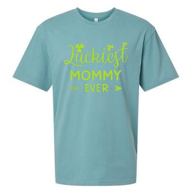 Luckiest Mommy Ever Matching St Patricks Day Gift For Mommy Sueded Cloud Jersey T-Shirt