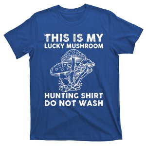 Lucky Mushroom Hunting Costume Love Picking Mushrooms Cute Gift T-Shirt