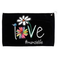 Love Mumzie Life Art Flower Color Grommeted Golf Towel