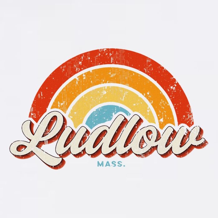 Ludlow Massachusetts Ma Vintage Rainbow Retro 70s Tall T-Shirt