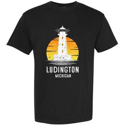 Ludington Michigan Retro Vintage Lighthouse Idea Gifts Garment-Dyed Heavyweight T-Shirt