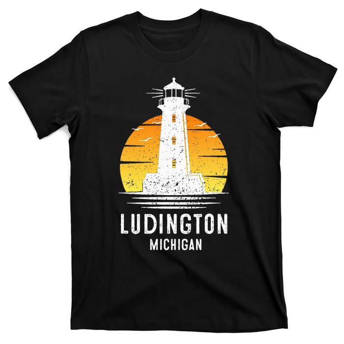 Ludington Michigan Retro Vintage Lighthouse Idea Gifts T-Shirt