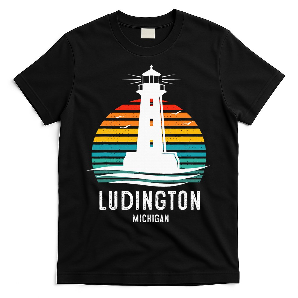 Ludington Michigan Retro Vintage Lighthouse Idea T-Shirt