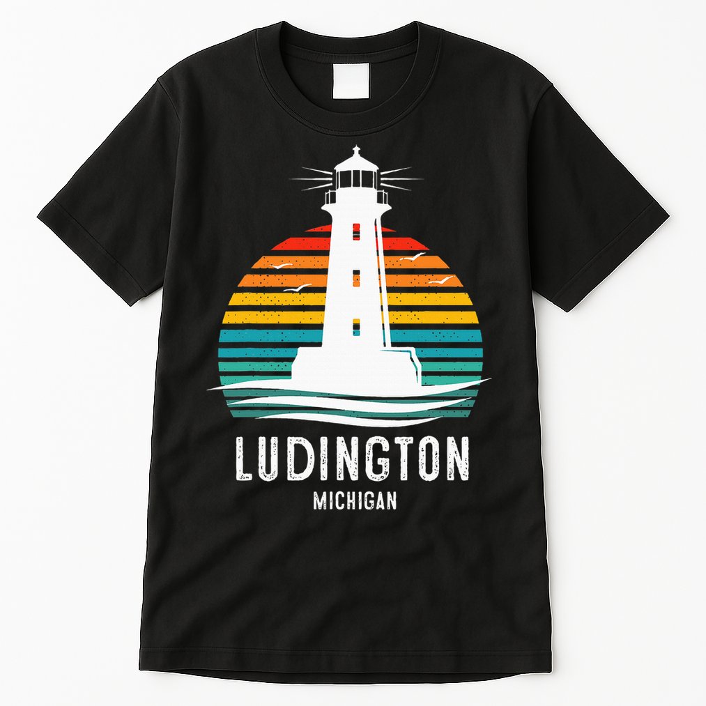 Ludington Michigan Retro Vintage Lighthouse Idea Tall T-Shirt