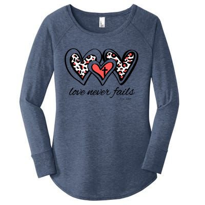 Love Never Fails Bible Verse God Loves You Sayings Quotes Gift Women's Perfect Tri Tunic Long Sleeve Shirt