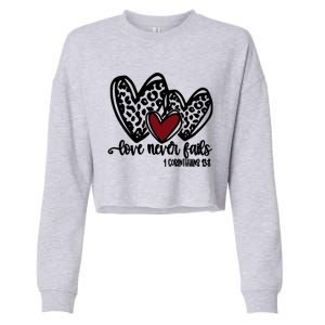 Love Never Fails Valentines Day Couples Tee Leopard Heart Gift Cropped Pullover Crew