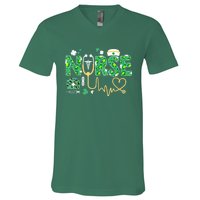 Leopard Nurse Stethoscope Scrub St Patricks Day Irish Nurses V-Neck T-Shirt