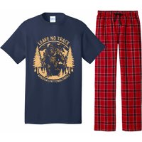 Leave No Trace Big Foot America National Parks Pajama Set