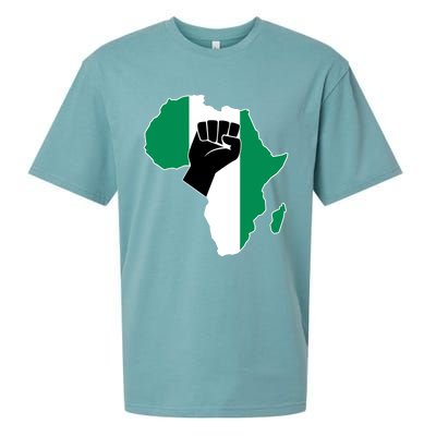 Love Nigeria With Nigerian Flag In Africa Map Raised Fist Sueded Cloud Jersey T-Shirt