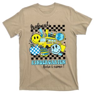 Look Out Kindergarten Here I Come Back To School Gift T-Shirt