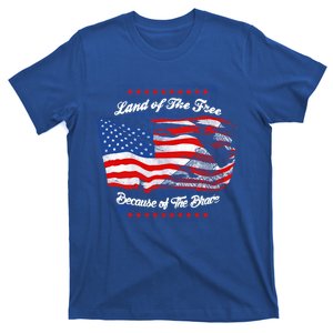 Land Of The Free Because Of The Brave Patriotic 4th Of July Cute Gift T-Shirt