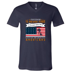 Live Of The Bravest Americans Memorial Day Gift American Flag V-Neck T-Shirt