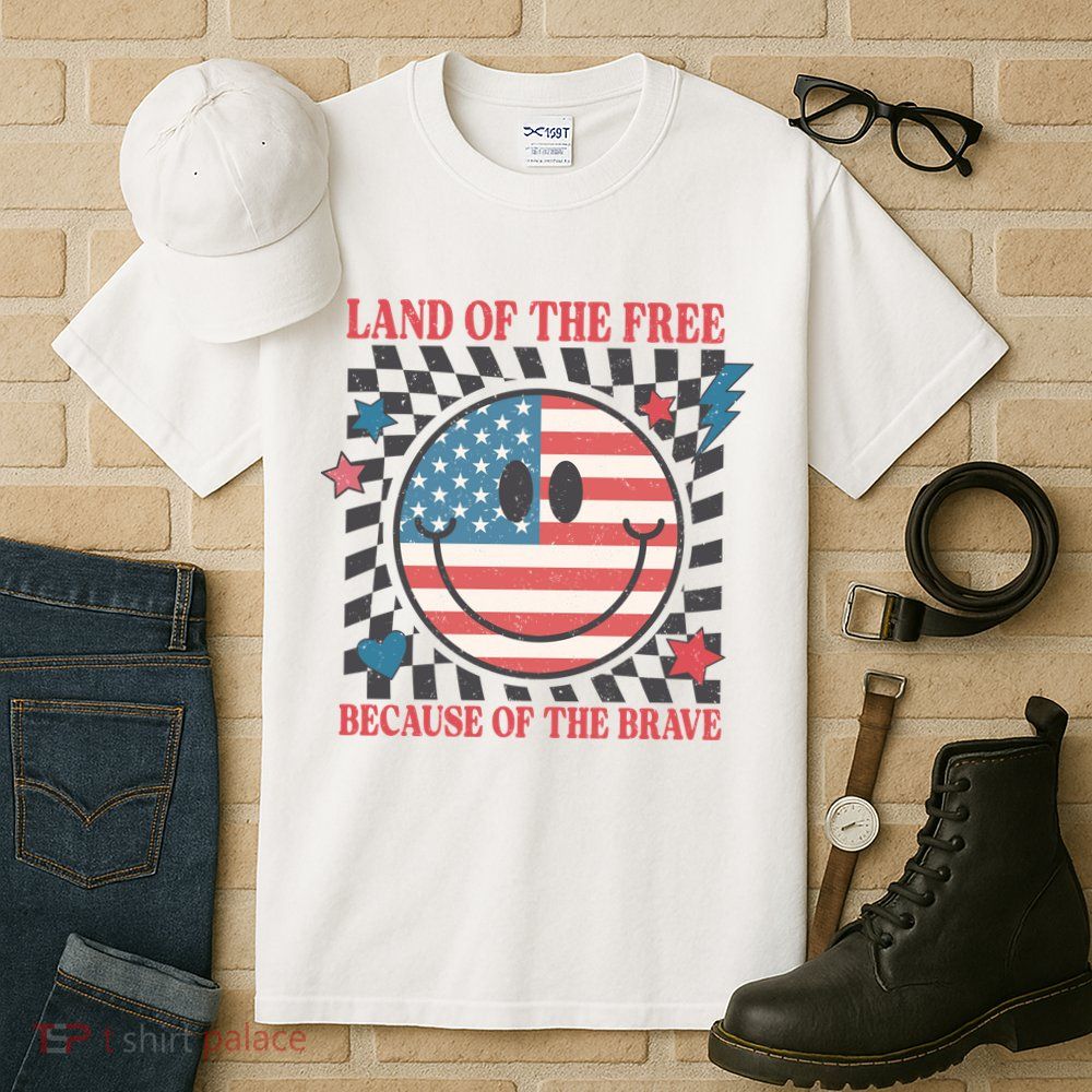 Land Of The Free Because Of The Brave Retro Smiley USA Flag Tall T-Shirt