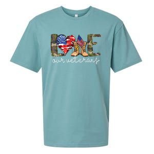 Love Our Veterans Us Military Gifts Veterans Day Sueded Cloud Jersey T-Shirt