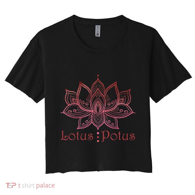 Lotus Potus In Red And Shades Crop Top