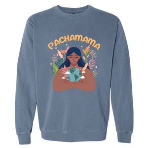 La Pachamama Indigenous Mother Earth Latino Quechua Aymara Gift Garment-Dyed Sweatshirt