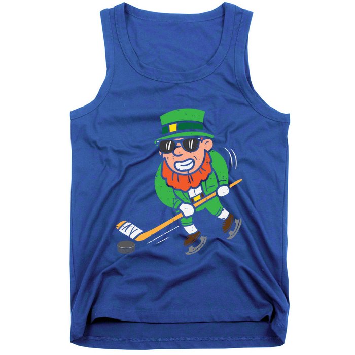 Leprechaun Playing Ice Hockey St Patricks Day Gift Tank Top