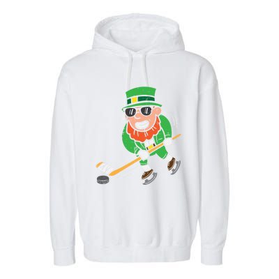 Leprechaun Playing Ice Hockey St Patricks Day Gift Garment-Dyed Fleece Hoodie