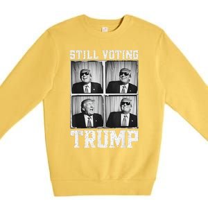 Laughing President Trump Photobooth Still Voting Trump Premium Crewneck Sweatshirt