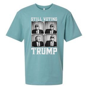 Laughing President Trump Photobooth Still Voting Trump Sueded Cloud Jersey T-Shirt