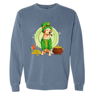 Labrador Retriever Dog Leprechaun Hat Irish Flag Labbi Garment-Dyed Sweatshirt