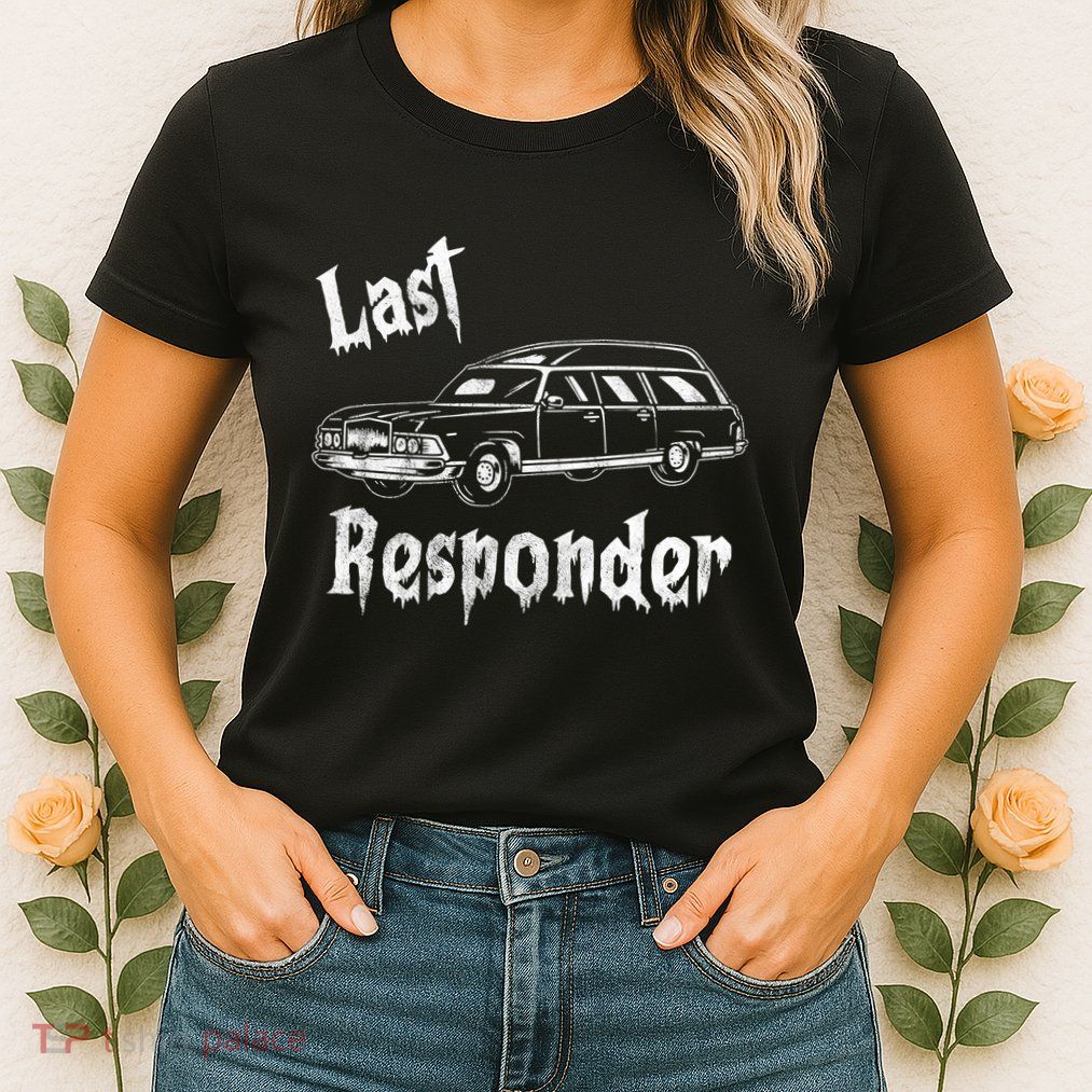 Last Responder Funny Old Classic Car Womens T-Shirt