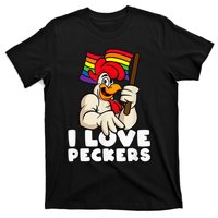 LGBT Rainbow Flag Rooster Pun I Love Peckers Gay Chicken Dad T-Shirt