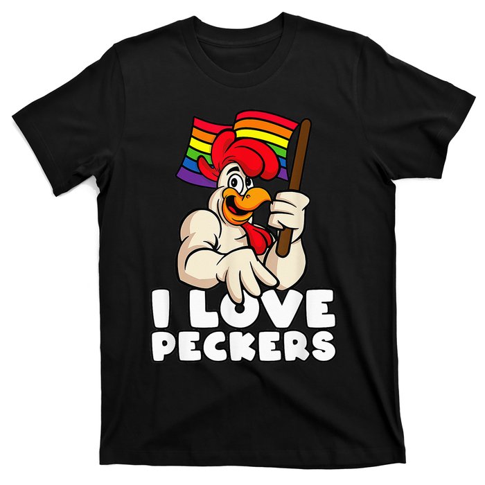 LGBT Rainbow Flag Rooster Pun I Love Peckers Gay Chicken Dad T-Shirt