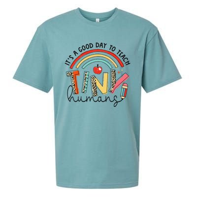 Leopard Rainbow Its A Good Day To Teach Tiny Humans Teacher Sueded Cloud Jersey T-Shirt