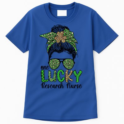 Lucky Research Nurse St Patricks Day Research Nursing Great Gift Tall T-Shirt