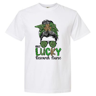 Lucky Research Nurse St Patricks Day Research Nursing Great Gift Garment-Dyed Heavyweight T-Shirt