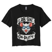 Lab Rat On Duty. Hilarious Lab Technician Science Enthusiast Women's Crop Top Tee