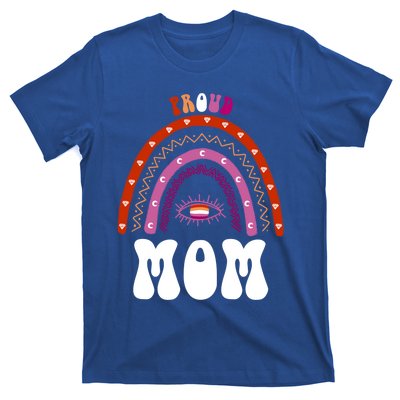 Lesbian Rainbow Proud Mom Lesbian Gift T-Shirt