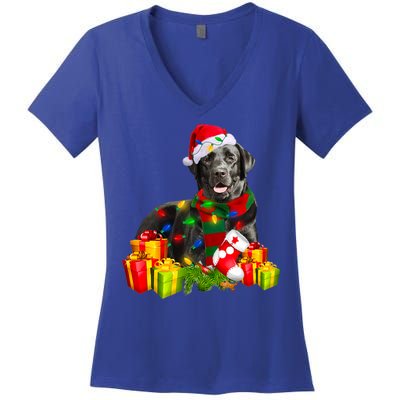 Labrador Retriever Reindeer Xmas Light Christmas Santa Hat Gift Women's V-Neck T-Shirt