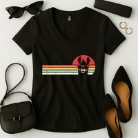 Llama Retro Style Alpaca Women's V-Neck T-Shirt