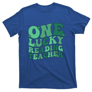 Lucky Reading Teacher St Patrick's Day Reading Specialist Cute Gift T-Shirt