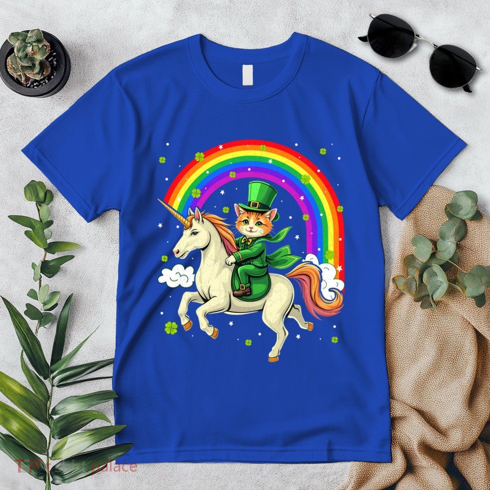 Leprechaun Riding Unicorn Rainbow St PatrickS Fun Cool Gift Premium T-Shirt
