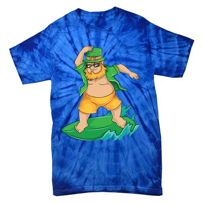 Leprechaun Surfer In Hawaii St Patrick's Day Funny Surf Gift Cute Gift Tie-Dye T-Shirt