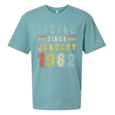 Legend Since January 1982 41 Years Old Vintage 41st Birthday Sueded Cloud Jersey T-Shirt