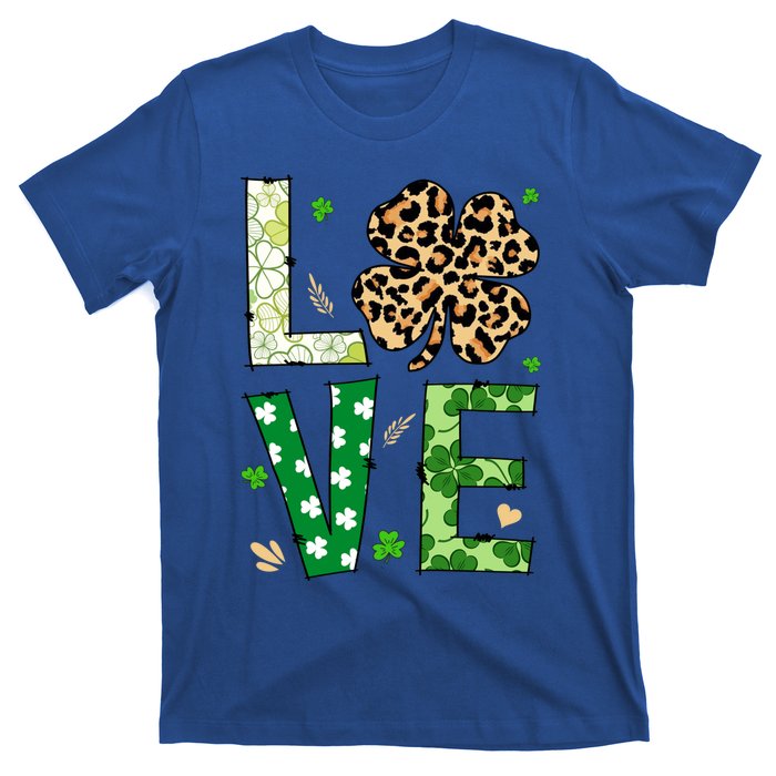 Love Shamrock Leopard Happy St Patrick's Day Funny Gift T-Shirt