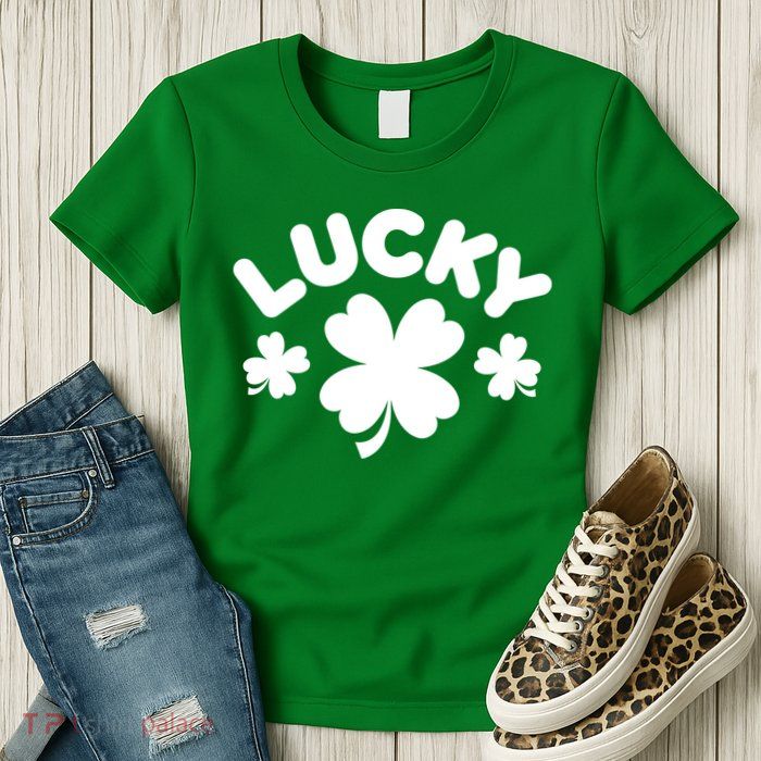 Lucky St Patricks Day Clover Festive Womens T-Shirt