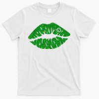 Lucky St Patrick's Day Lips Kiss T-Shirt