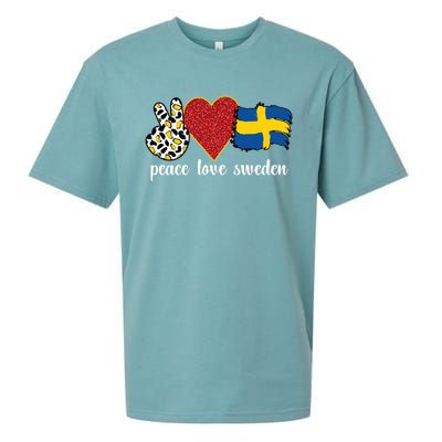 Love Sweden Proud Swedish Flag Swedish Roots Gift Sueded Cloud Jersey T-Shirt