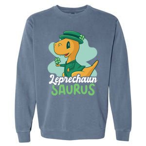 Leprechaun Saurus With A Dinosaur For St Patrick's Day Gift Garment-Dyed Sweatshirt