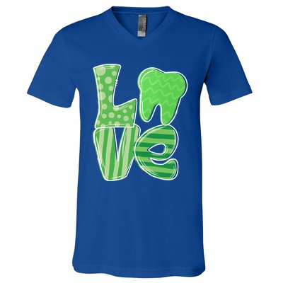 Love Tooth Dentist Dental Assistant St Patrick's Day Funny Gift V-Neck T-Shirt