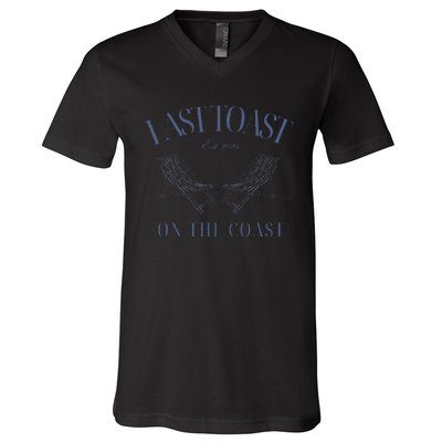 Last Toast Est 2024 On The Coast Retro Style 70s V-Neck T-Shirt