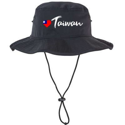 Love Taiwan Heart Country Flag Souvenir Gift Legacy Cool Fit Booney Bucket Hat