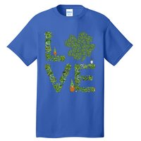 Love Three Leprechauns Funny Irish Shamrock St Patricks Day Funny Gift Tall T-Shirt