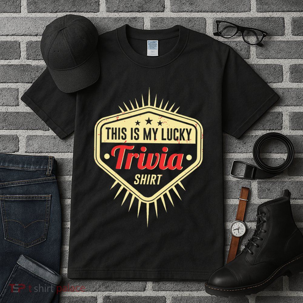 Lucky Trivia Outfit Pub Quiz Game Trivia Night Tall T-Shirt