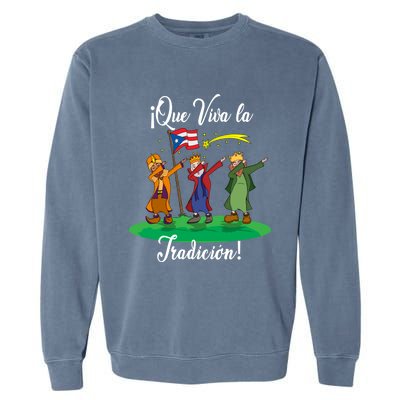 Los Tres Reyes Magos Three Wise Kings Dabbing Christmas Funny Gift Garment-Dyed Sweatshirt